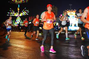 BIB: 372
                            <button type="button" onclick="openModal(16256302)" class="btn btn-primary btn-sm float-right btn-popup" data-toggle="modal" data-target=".modal-high-quality">
                        <i class="fas fa-shopping-cart"></i> Add to Cart
                    </button>
                                            <button type="button" onclick="isThisMe(16256302, true)" class="btn btn-success btn-sm float-right btn-popup btn-isme hidden" data-toggle="tooltip" data-placement="bottom" title="นี่คือรูปของคุณใช่ไหม คลิกที่นี่เพื่อเอาเข้าอัลบั้ม">
                        <i class="fas fa-plus"></i> Add to album
                    </button>
                    <button type="button" onclick="isThisMe(16256302, false)" class="btn btn-warning btn-sm float-right btn-popup btn-isnotme hidden">
                        <i class="fas fa-ban"></i> Remove from album
                    </button>